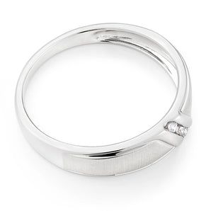 9ct White Gold Mens Ring With 0.5 Carat Of Diamonds