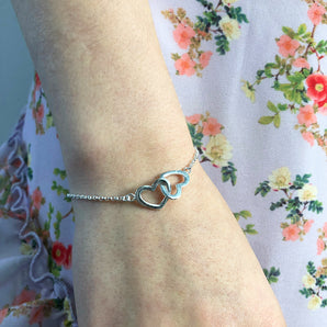 Sterling Silver Interlocking Hearts Bracelet 19cm