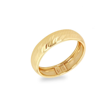 9K Yellow Gold Diamond-Cut Ring