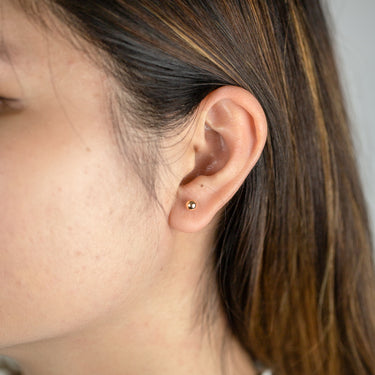9ct Yellow Gold Ball 5mm Stud Earrings