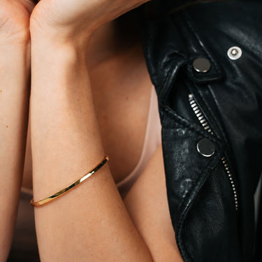 9ct Yellow Gold 65mm Bangle