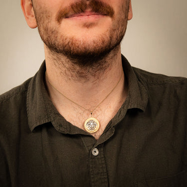 9ct Yellow & White Gold Medusa Greek Key Round Diamond Cut Pendant