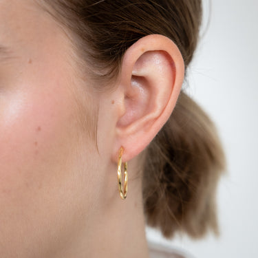 9ct Yellow Gold Twisted 20mm Hoop Earrings