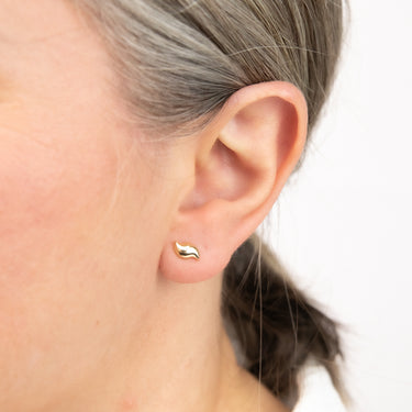 9ct Yellow Gold Mini Wave Stud Earrings