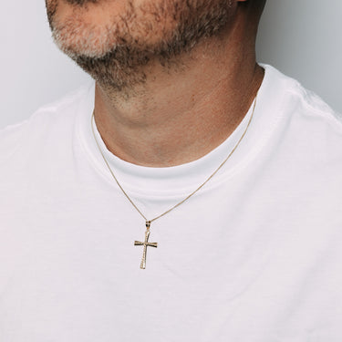 9ct Yellow Gold Patterned Cross Pendant