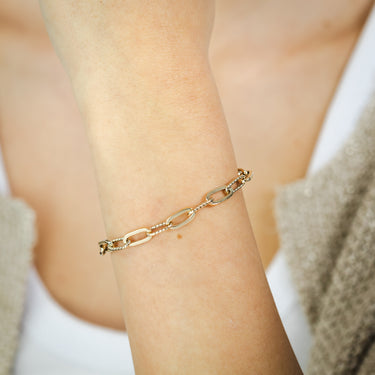 9ct Yellow Gold Fancy Paperclip 19cm Bracelet