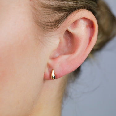 9ct Yellow Gold Mini Rounded Teardrop Stud Earrings