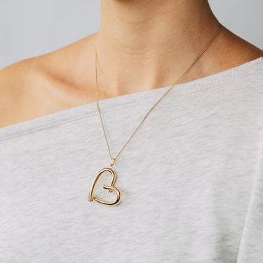 9ct Yellow Gold Open Heart Large Pendant