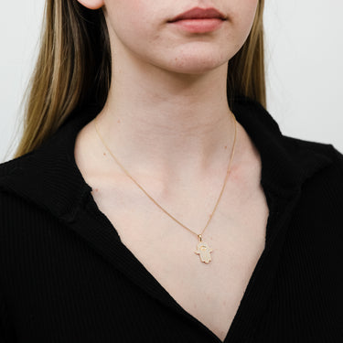 9ct Yellow Gold Zirconia Hamsa Pendant