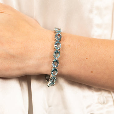 50 Carat Blue Topaz Tennis 18cm Bracelet Set in Sterling Silver