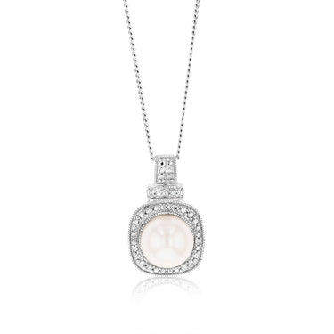 Cultured Pearl & 05Pts Diamond Pendant In Sterling Silver