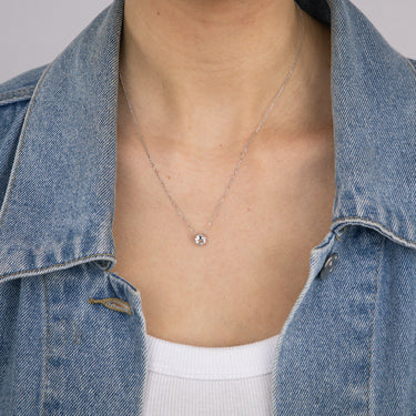 0.9 Carat White Topaz with 45cm Chain in 9ct White Gold