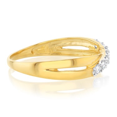 7 Zirconia Ring in 9ct Yellow Gold
