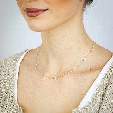 Freshwater Pearl on Adjustable 45cm Length in 9ct Yellow Gold Chain