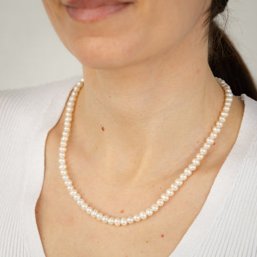 5-6mm White Freshwater Pearl Chain and Earrings Set in Sterling Silver