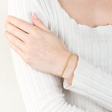 9ct Yellow Gold Silverfilled Curb 100 Gauge 21cm Bracelet
