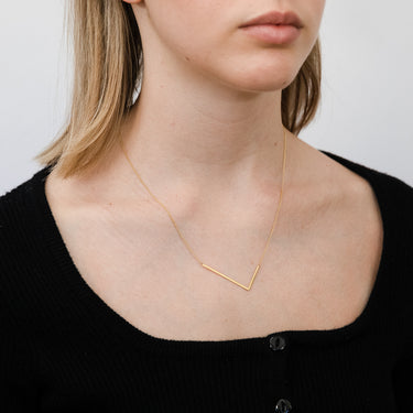 9ct Yellow gold Silverfilled Initial "L" Pendant on 42+3cm Chain