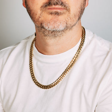 9ct Yellow Gold Silverfilled 210 Gauge Tight Curb 55cm Chain