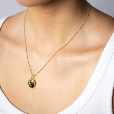 9ct Yellow Gold Silverfilled Oval Engraved Locket Pendant