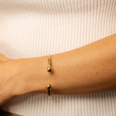 9ct Yellow Gold Silverfilled Patterned Torque Bangle