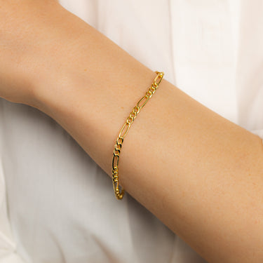 9ct Gold Copper Filled 100 Gauge 19cm Figaro Bracelet