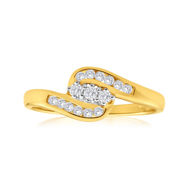 9ct Yellow Gold Diamond Ring Set with 15 Brilliant Diamonds