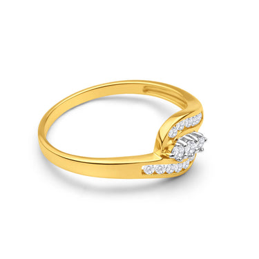 9ct Yellow Gold Diamond Ring Set with 15 Brilliant Diamonds