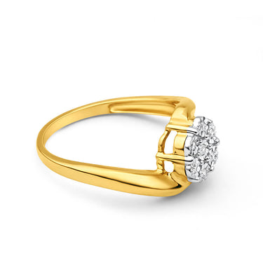 9ct Yellow Gold Diamond Ring Set With 7 Brilliant Cut Diamonds
