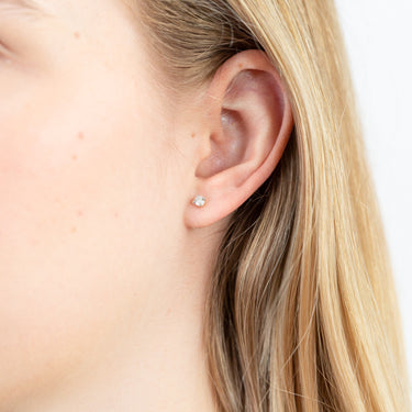 9ct Yellow Gold 1/4 Carat Exquisite Diamond Stud Earrings