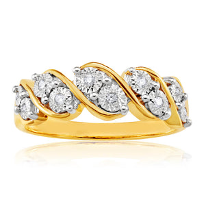 9ct Yellow Gold Diamond Ring Set with 10 Beautiful Brilliant Diamonds