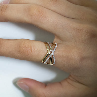 9ct Yellow Gold Diamond Ring