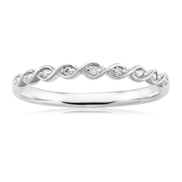 9ct White Gold Diamond Ring with  9 Brilliant Diamonds