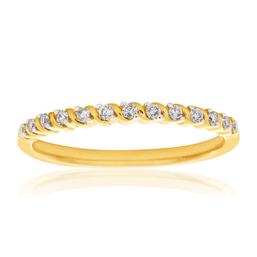 9ct Yellow Gold Diamond Ring with 13 Brilliant Cut Diamonds and Rhodium Plated Claws