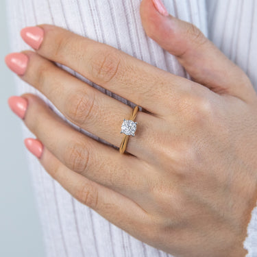 Luminesce Lab Grown 9ct Yellow Gold 0.25 Carat Diamond Ring with 11 Diamonds