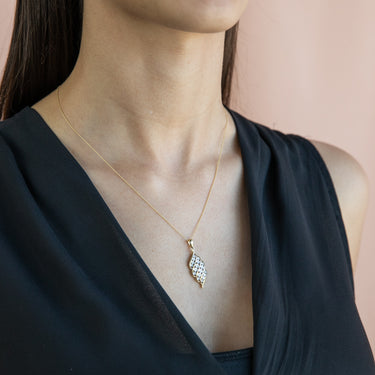 9ct Yellow Gold Diamond Pendant with 18 Brilliant Diamonds on 45cm Chain