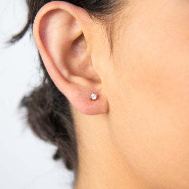9ct Yellow Gold 1/6 Carat Diamond Stud Earrings