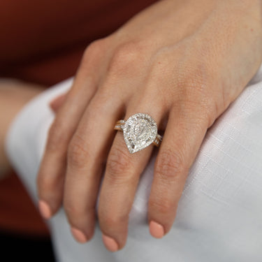 9ct Yellow Gold 1 Carat  Diamond Pear Shape Cluster 2-Ring Bridal Set