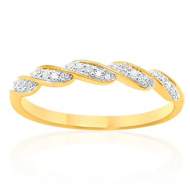 9ct Yellow Gold Diamond Ring With 25 Brilliant Diamonds