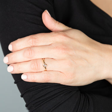 9ct Yellow Gold With 1 Brilliant Cut Diamond Ring