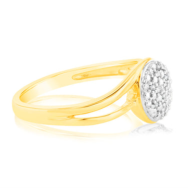 9ct Yellow Gold Diamond Ring with 19 Brilliant Cut Diamonds