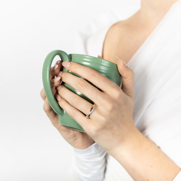 9ct Yellow Gold Ring with 14 Brilliant Cut Diamonds