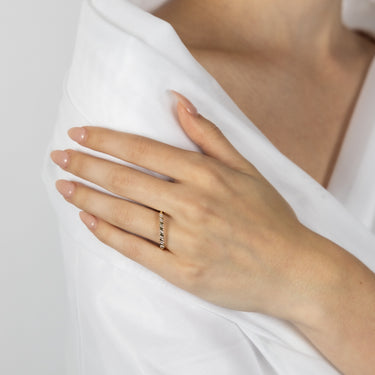 9ct Yellow Gold Diamond Ring with 6 Brilliant Cut Diamonds