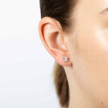 9ct Yellow Gold 5 Points Diamond Stud Earrings