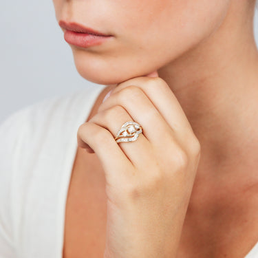 9ct Yellow Gold Fancy Ring in 1/6 Carat Natural Diamonds