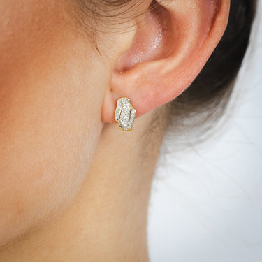 1/6 Carat Diamond Earrings in 9ct Yellow Gold