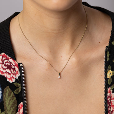 1/6 Carat Diamond Solitaire Pendant in 9ct Yellow Gold