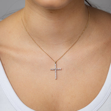 1 Carat Diamond Cross Pendant in 9ct Yellow Gold