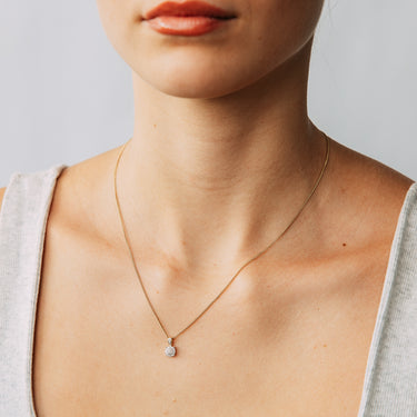 1/10 Carat Diamond Circle Pendant in 9ct Yellow Gold