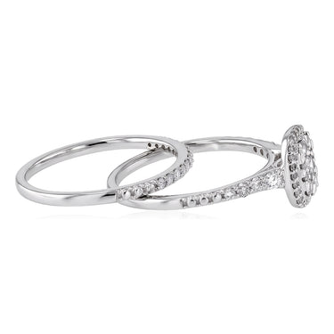 0.65 Carat Diamond 2-Ring Bridal Set in Platinum