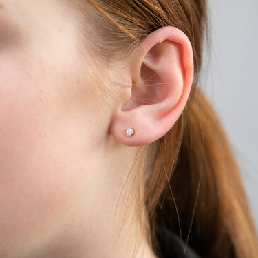 Luminesce Lab Grown 9ct Yellow Gold Diamond Solitiaire Classic 1/3 Carat Stud Earring